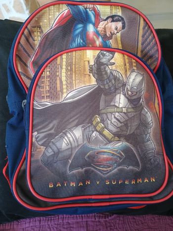 Sac à dos superman et batman