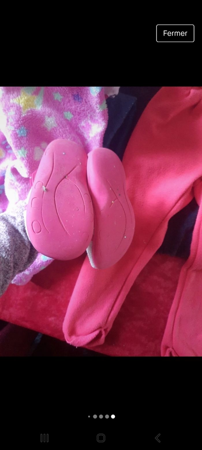 Lot vêtements 3ans pull pantalon chaussons collant - photo numéro 10