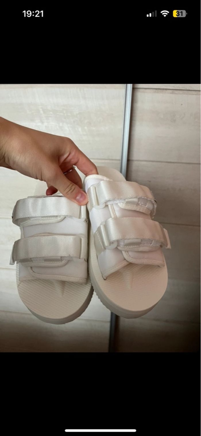 Suicoke - photo numéro 8