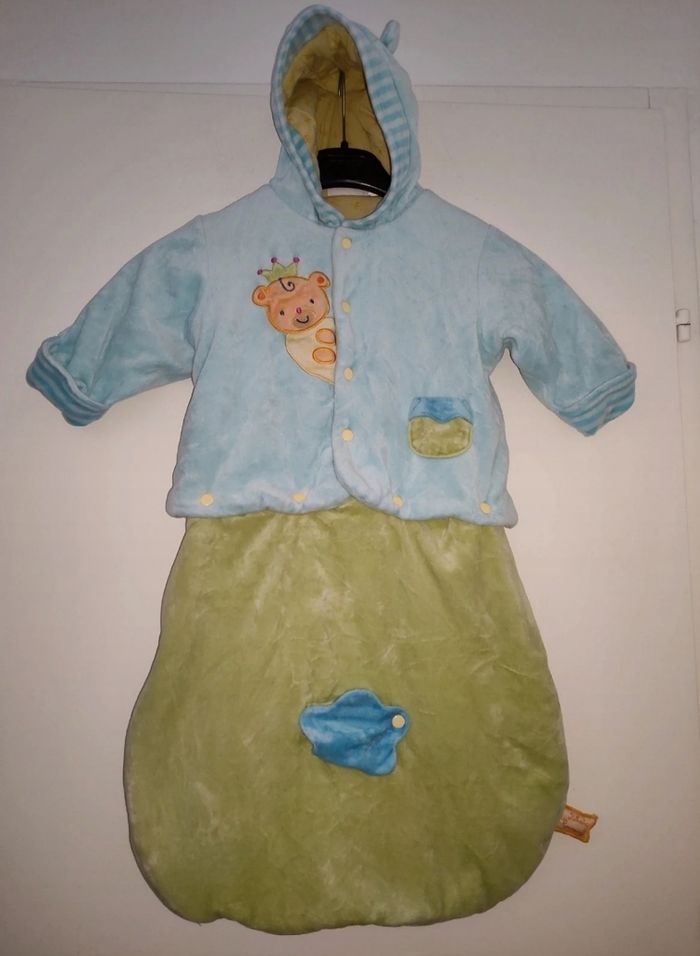 Nid ange Catherine Roumanoff taille 6 mois 1 an