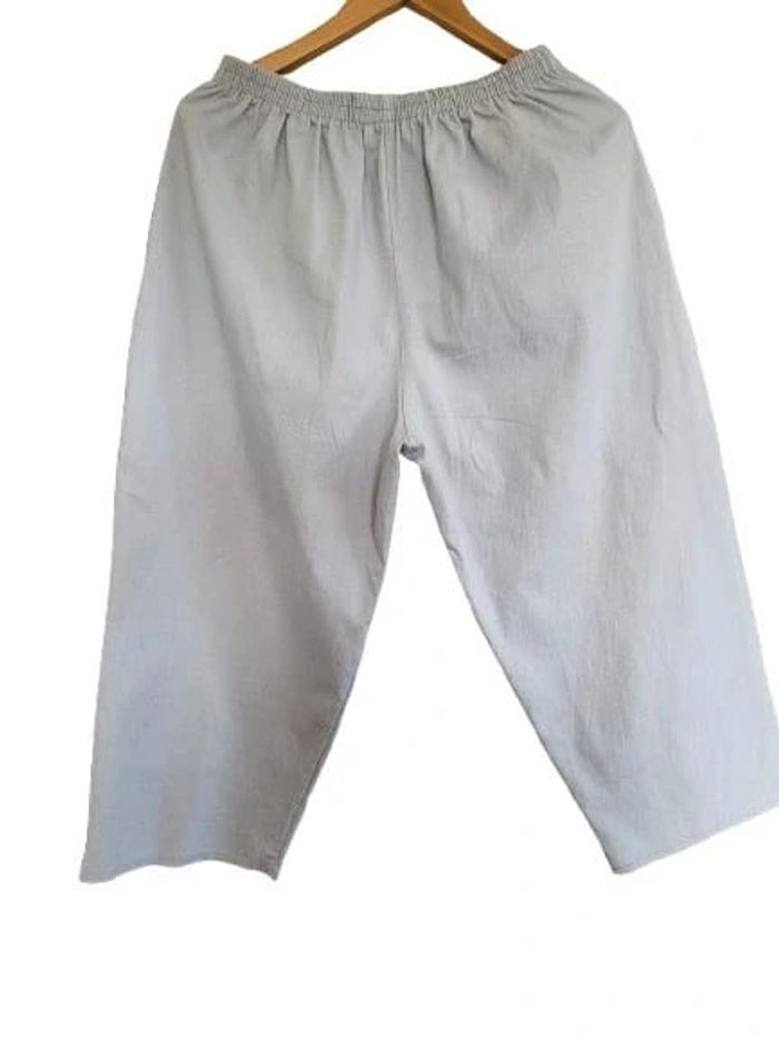 Pantacourt gris perle parfait รฉtat - photo numรฉro 8
