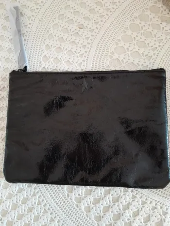 Trousse de Maquillage ou de toilette, noire, Marque Mugler