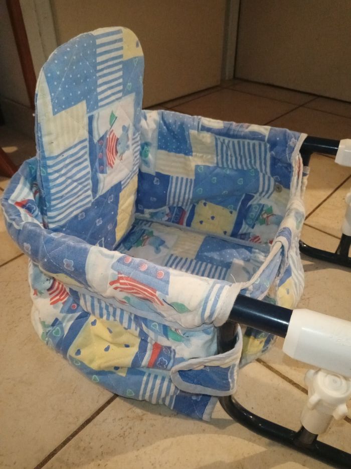 Siège/ chaise haute adaptable table - photo numéro 2