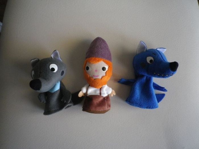 LOT DE MINI MARIONNETTES