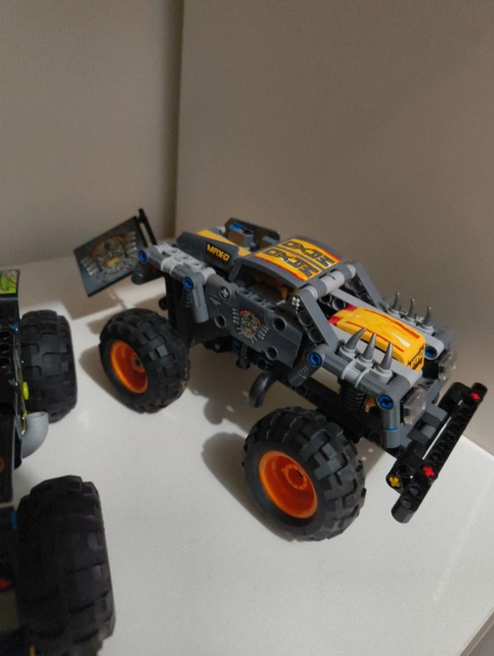 Lego technic 42118 et 42119 - photo numéro 2