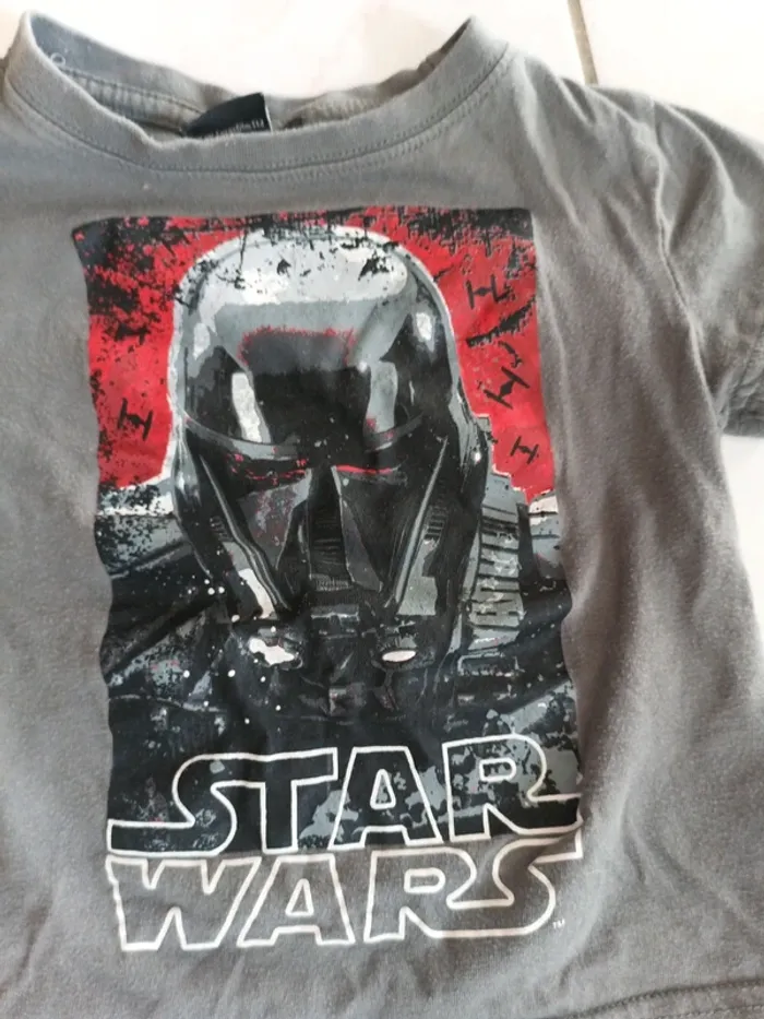 Lot de 2 t shirt star Wars été 3 ans - photo numéro 4