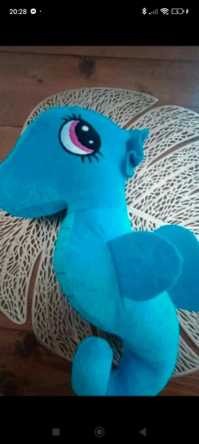 Hypocampe en peluche - photo numéro 3