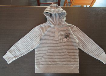 Sweat / Pull à capuche garçon 6 ans