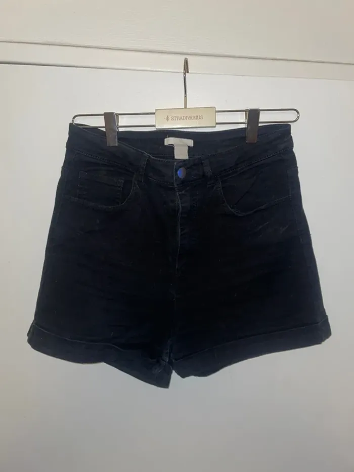 Short jean noir H&M 38