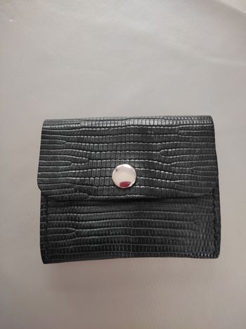 Porte monnaie en cuir