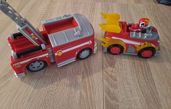 Lot de 2 camions pat patrouille avec figurine Marcus