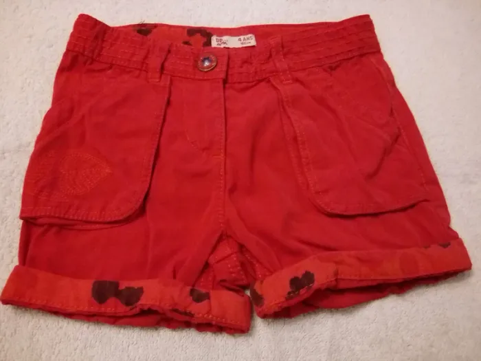 Short DPAM 4 ans (réf perso F-I25)(familleac72)