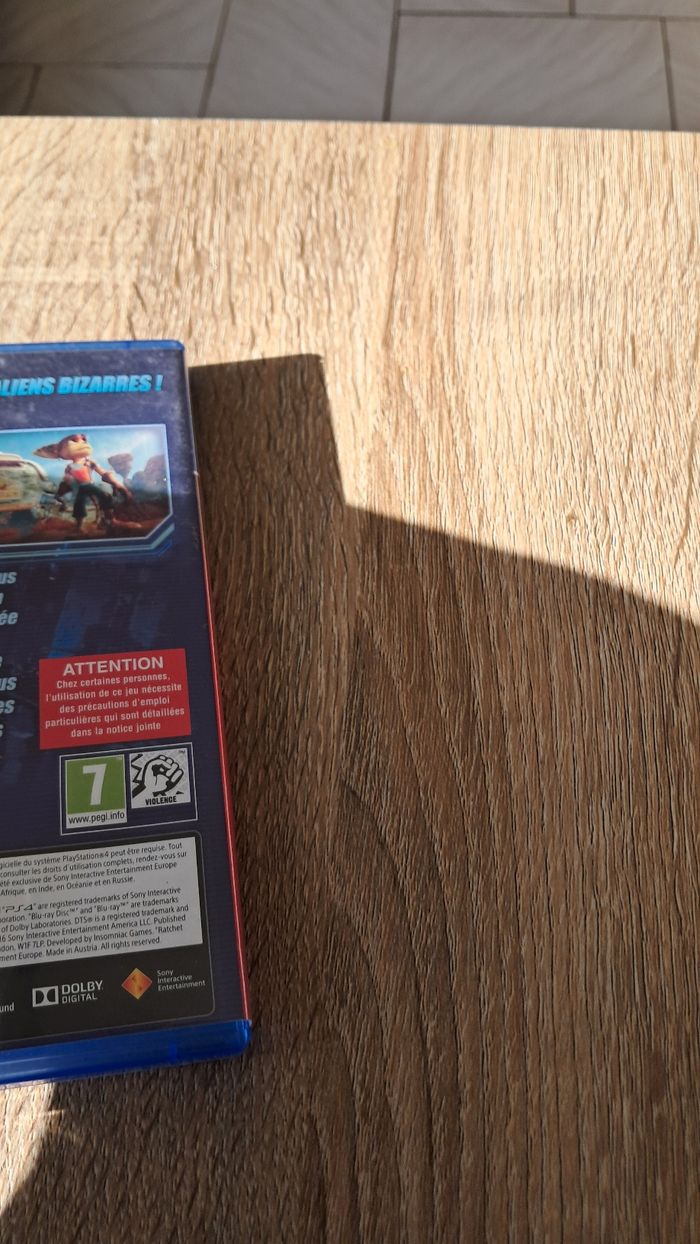 Jeu PS4 RATCHET CLANK - photo numéro 3