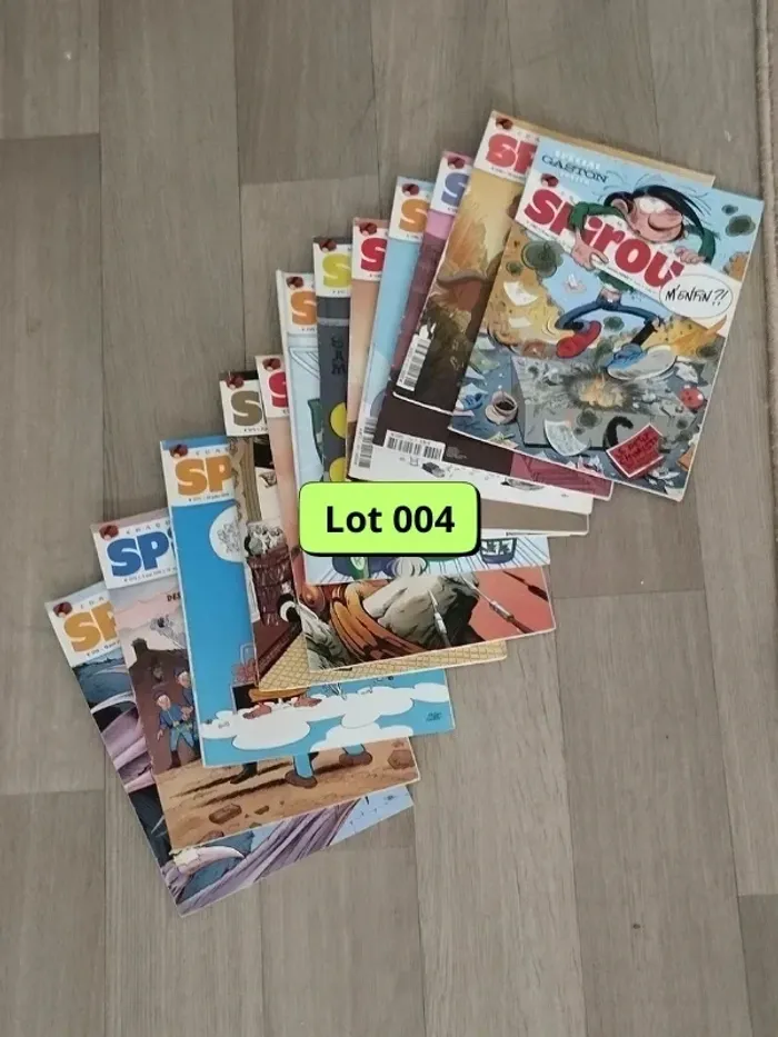 Lot de 12 magazines SPIROU année 2010 L004