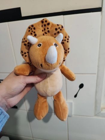Peluche dinosaure