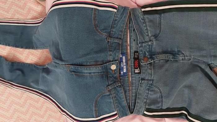 Lot de 2 jeans Jennyfer taille 38 - photo numéro 4