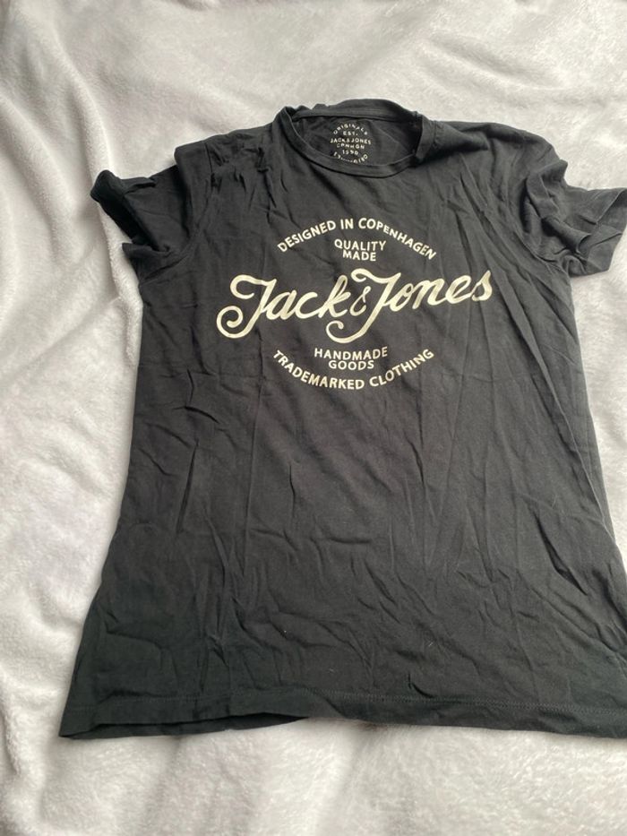 T-shirt taille M - photo numéro 2