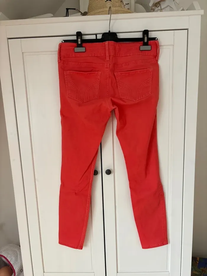 Pantalon 38 Hollister - photo numéro 3
