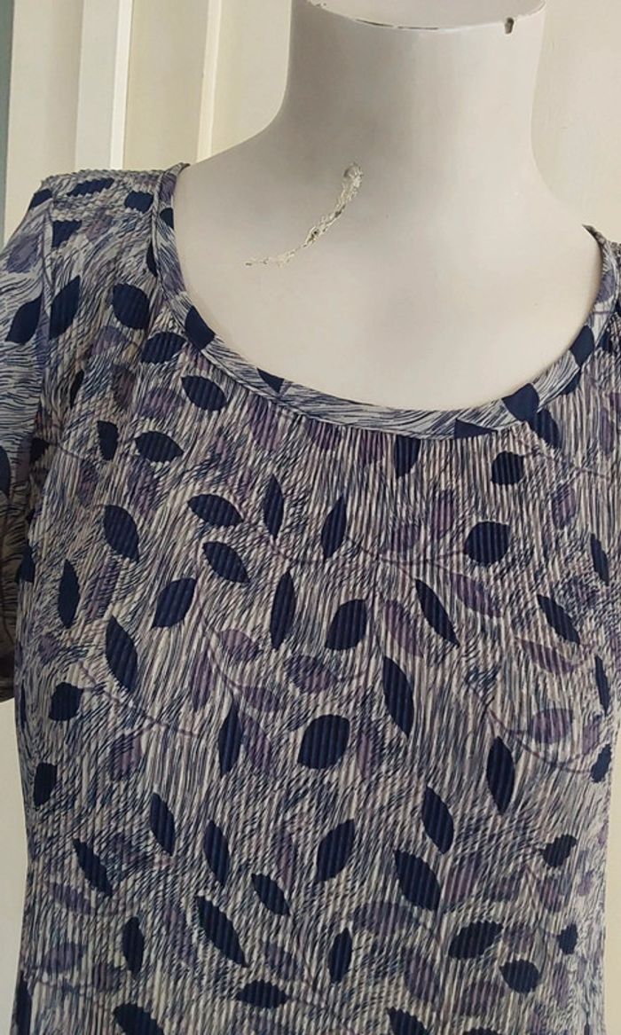 Robe fluide imprimée dans les tons de violet,lila et parme. T 42 - photo numéro 7