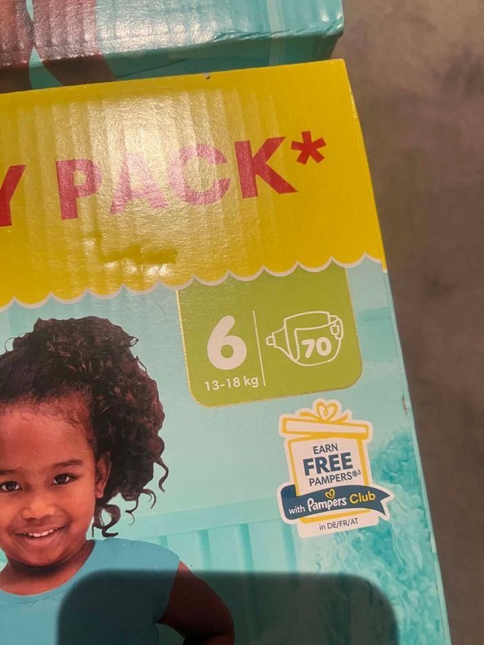 Pampers Premium taille 6 maxi pack (2 cartons) - photo numéro 2