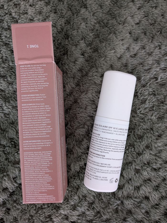 ILIA C Beyond triple sérum spf 30 neuf tone 1 - photo numéro 2