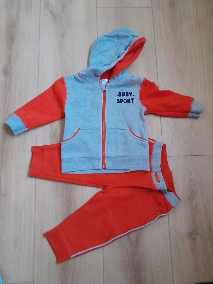 Lot vêtements garçon 12 mois - photo numéro 3