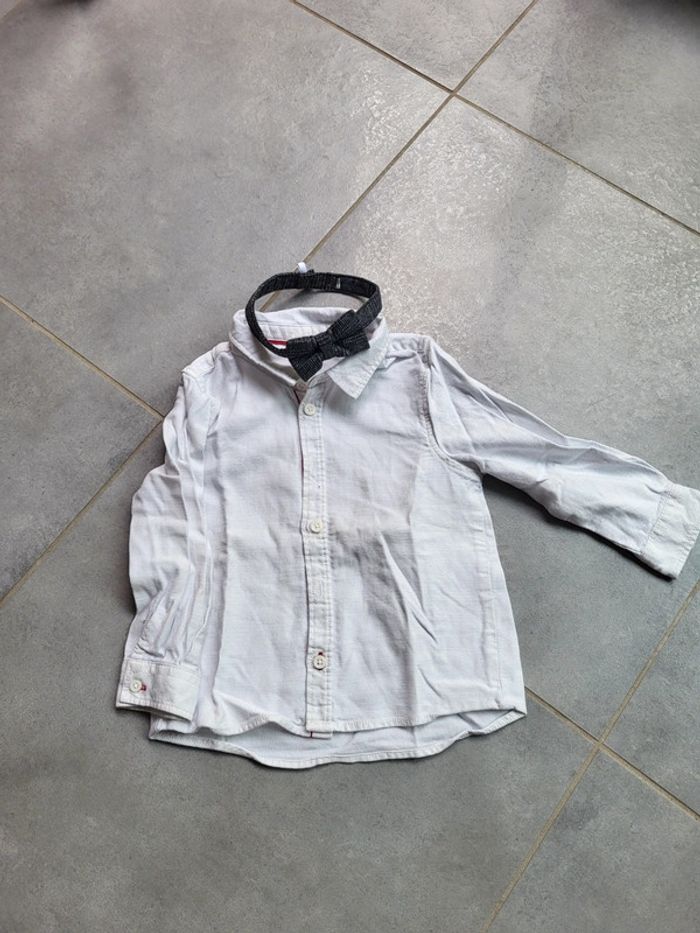 Chemise avec noeud papillon tao 23 mois