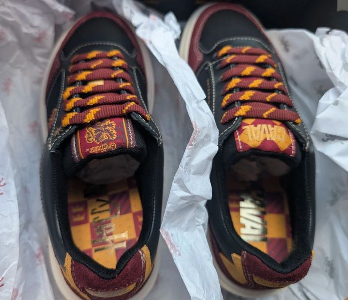 Chaussures neuves Caval & Harry Potter pointure 35 - photo numéro 4