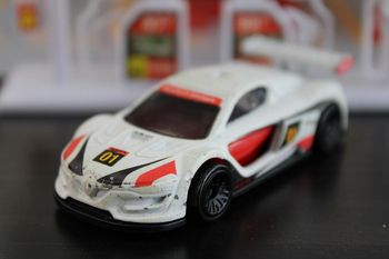 Hot Wheels Renault sport R.S. 01