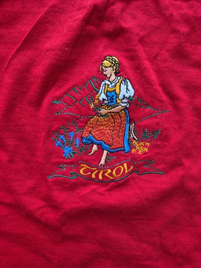 👧 T-shirt - photo numéro 2