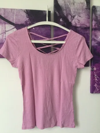 Haut rose Jennyfer dos lacé