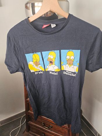 T-shirt manche courte S les Simpsom