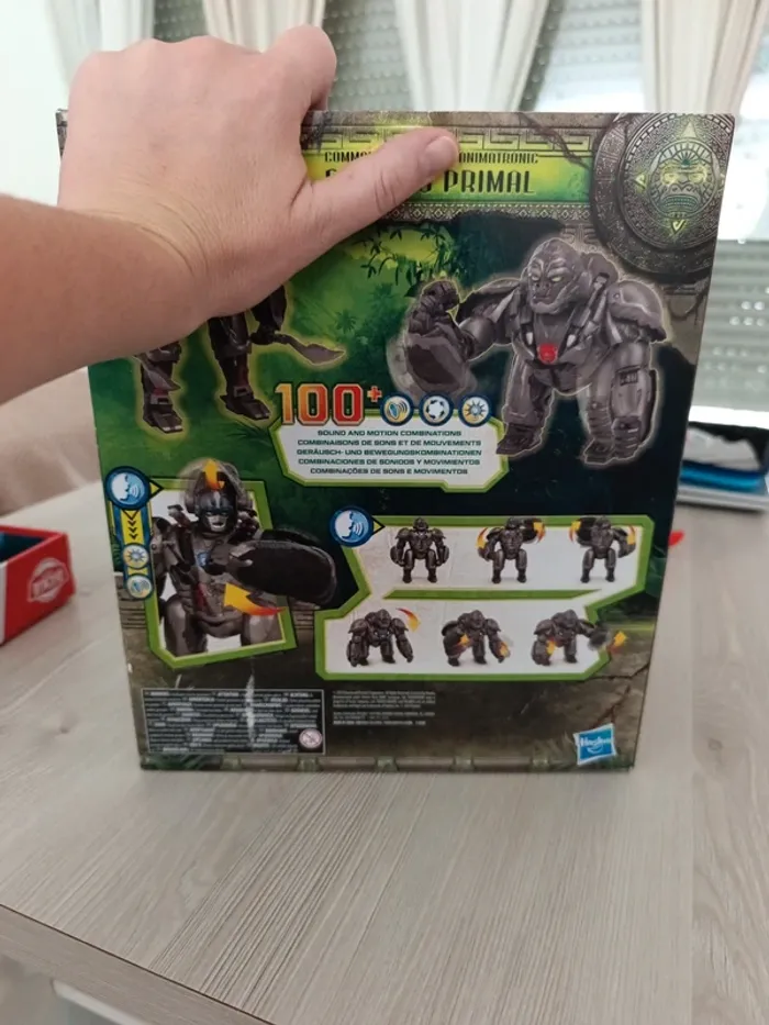 Transformers Optimus primal animatronique - photo numéro 4