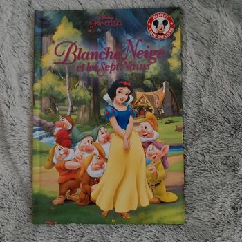 Blanche neige et les sept nains