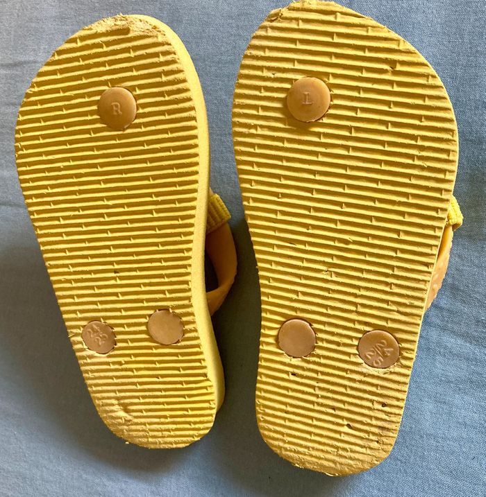 Sandales - Pointure 24 / 25 - photo numéro 3