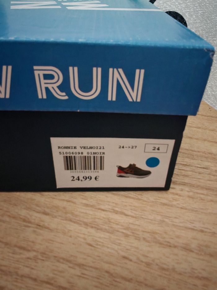 Chaussure garçon pointure 24 - photo numéro 9