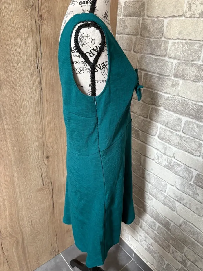 Robe rétro pin up bleu canard taille 36 - photo numéro 2