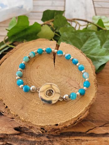 Bracelet pour bouton pression perles agate bleue