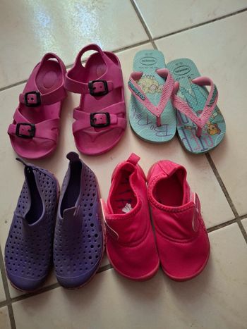 Lot de 4 chaussures pour fille 26/27