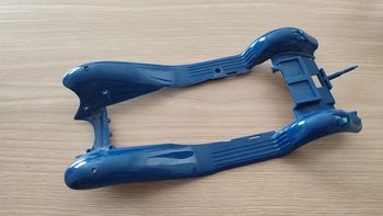 Châssis interne bleu pièce détachée miniature 1/18 Burago Alfa Romeo 2300 spider 1932 #B61