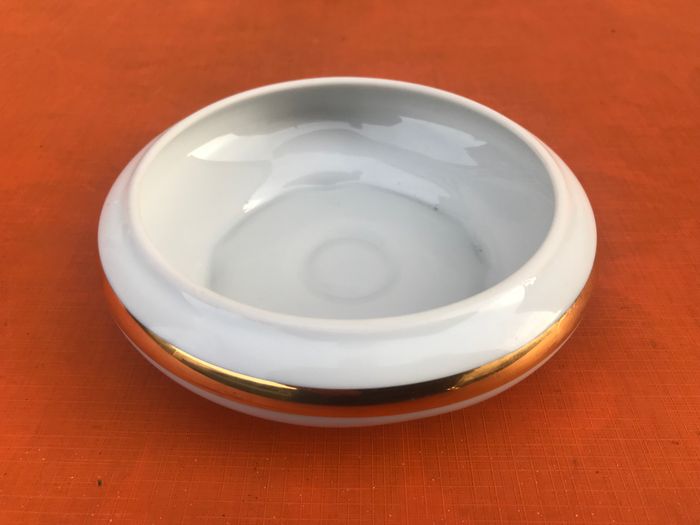 Bonbonnière / Boite à bijoux  Porcelaine d' Art   Laurent Freyry Limoges France - photo numéro 7