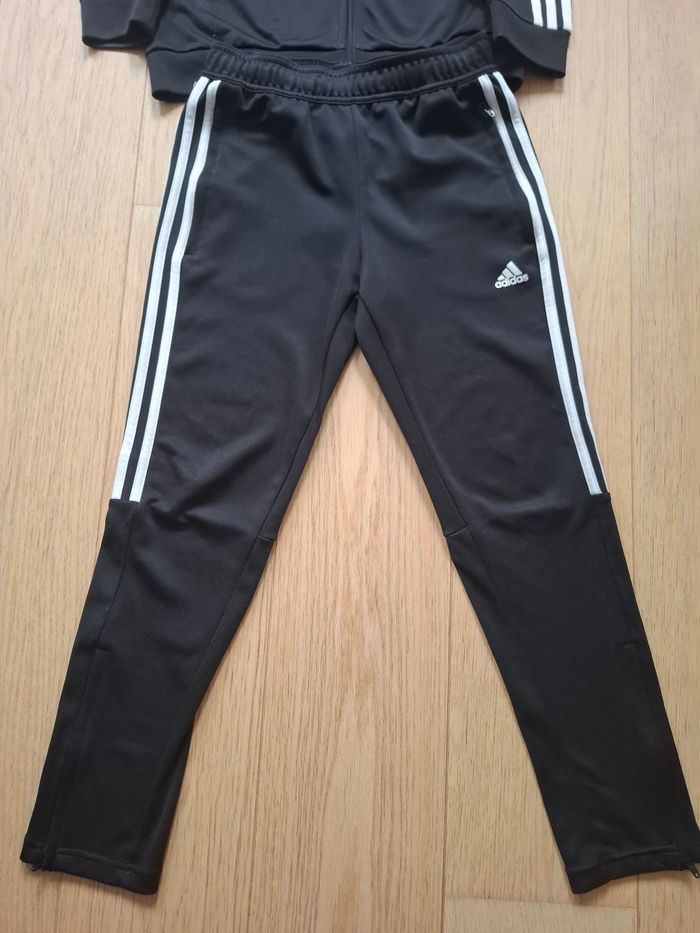 Lot Adidas noir bandes blanches - photo numéro 3
