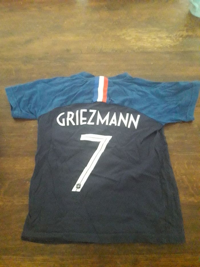 T shirt foot garçon 6 ans - photo numéro 2