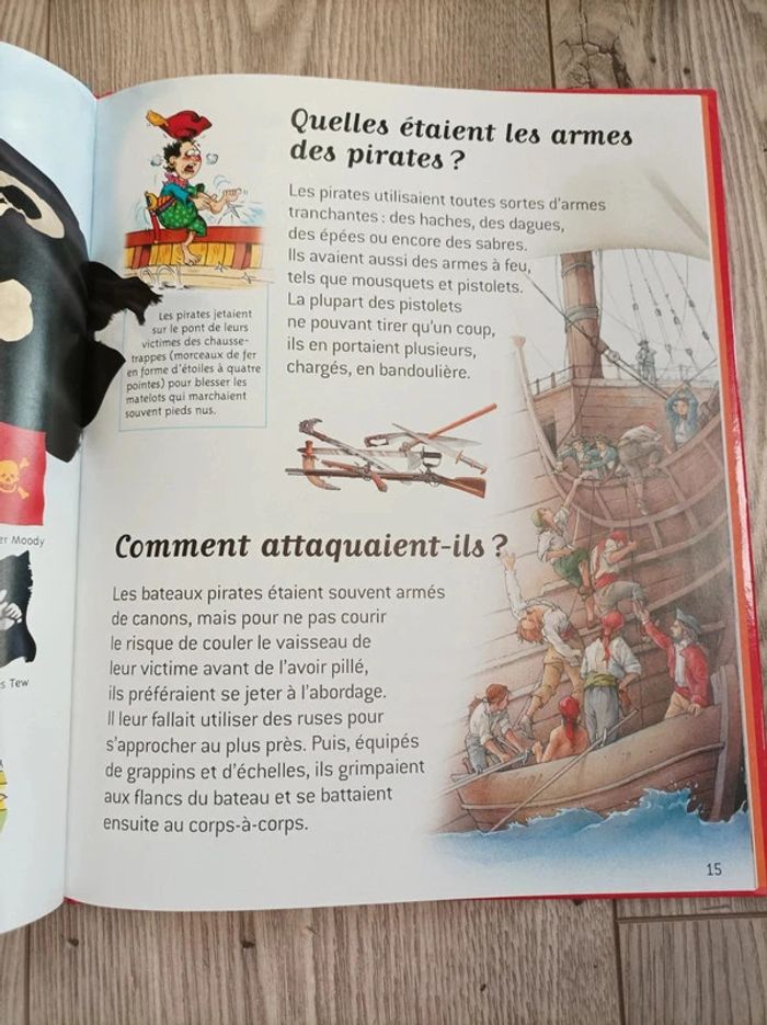 Joli livre instructif sur les pirates neuf - photo numéro 7