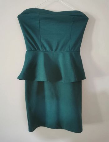 Robe à basque cocktail verte sapin