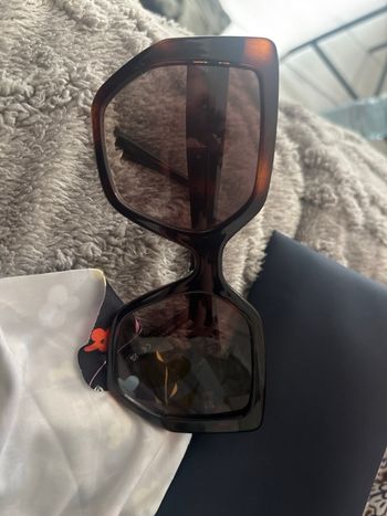 Lunettes de soleil GUESS – Oversize écaille