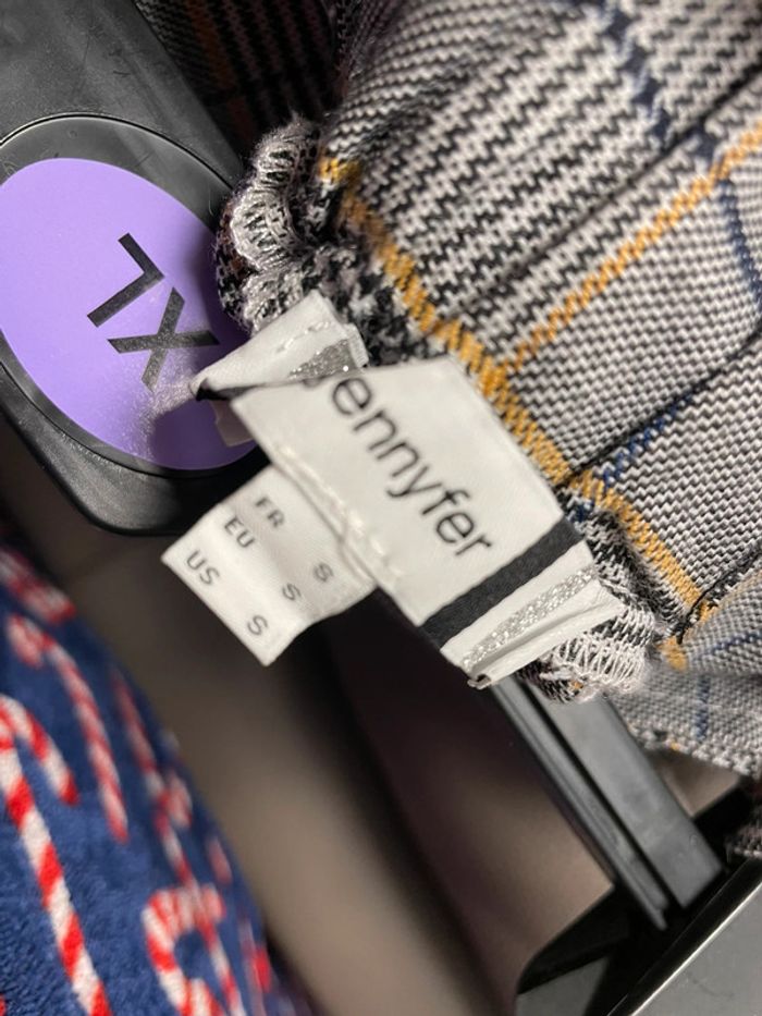 short gris femme taille S - photo numéro 5