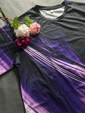 T-shirt homme noir et violet