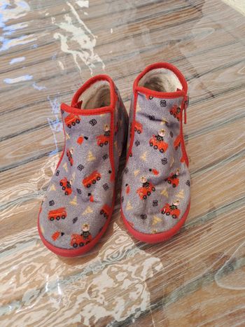 Chaussons pompiers pointure 27