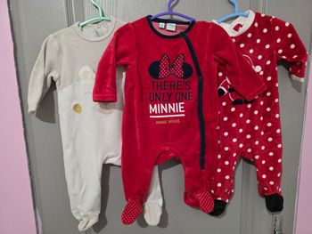 Lots 17 pijama 3 mois